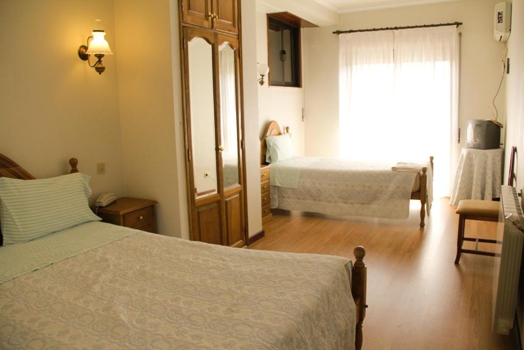 Sao Neutel Hotel Chaves Room photo